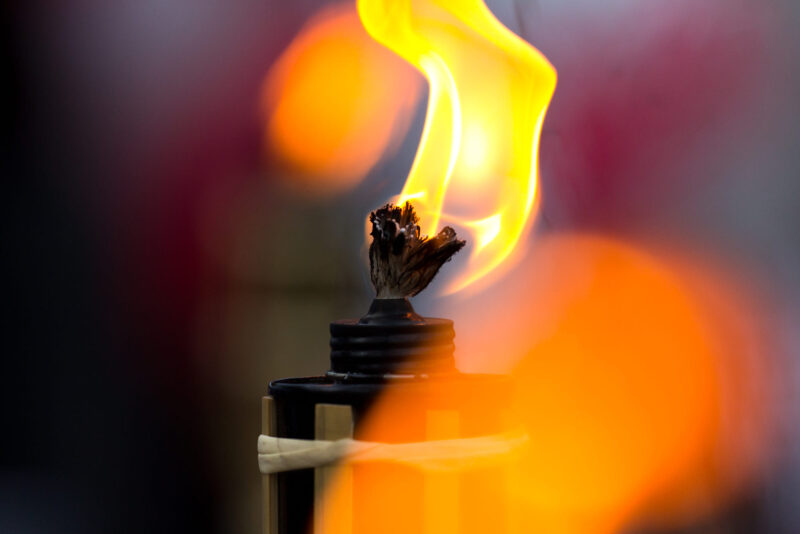 hình nền lửa hình nền ngọn lửa trong đèn dầu