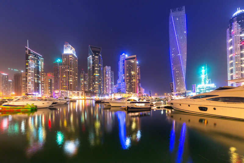 Hình nền thành phố về đêm cho máy tính