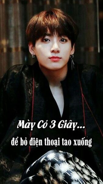 Ảnh bỏ điện thoại tao xuống Jungkook