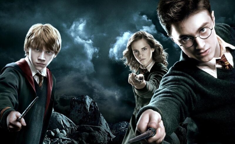 ảnh Harry potter cùng bạn chiến đấu