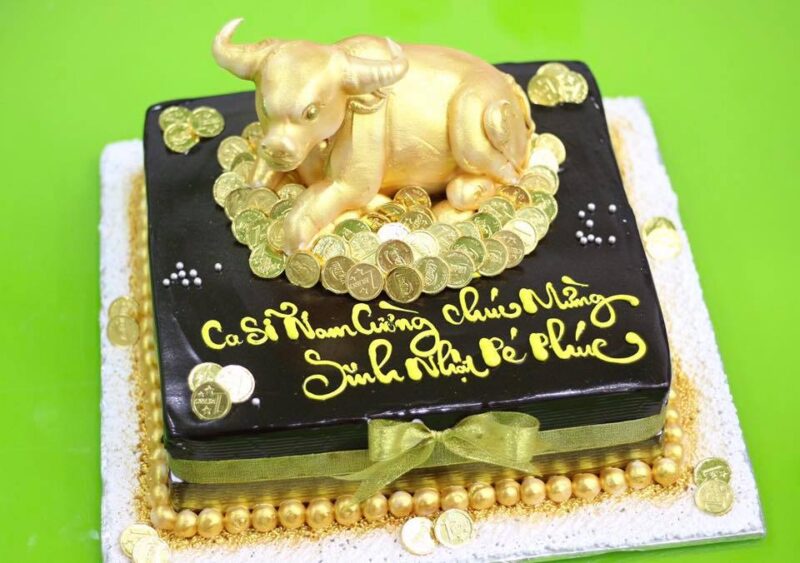 Bánh Sinh Nhật Con Trâu Cho Người Tuổi Sửu 3D