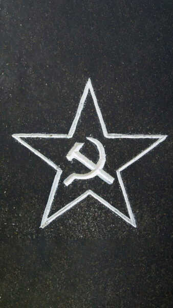 Hình nền cờ Đảng cho điện thoại đen trắng