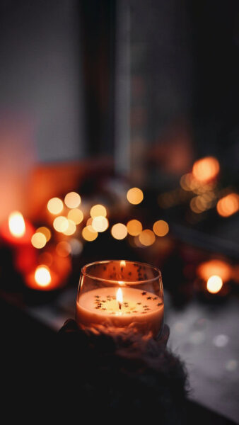 Hình nền Zalo buồn từ ly đèn cầy