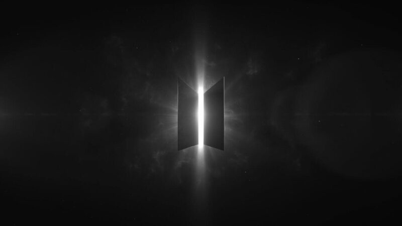 logo BTS màu đen