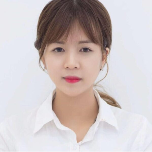 koreanische Mädchenkarten-Fotoschablone des ovalen Gesichtes