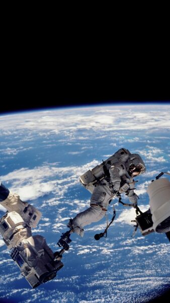 Satellitenbilder und Menschen
