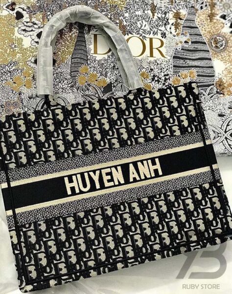 túi christian dior book tote06