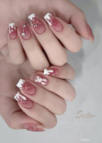 Mẫu nail màu hồng sen