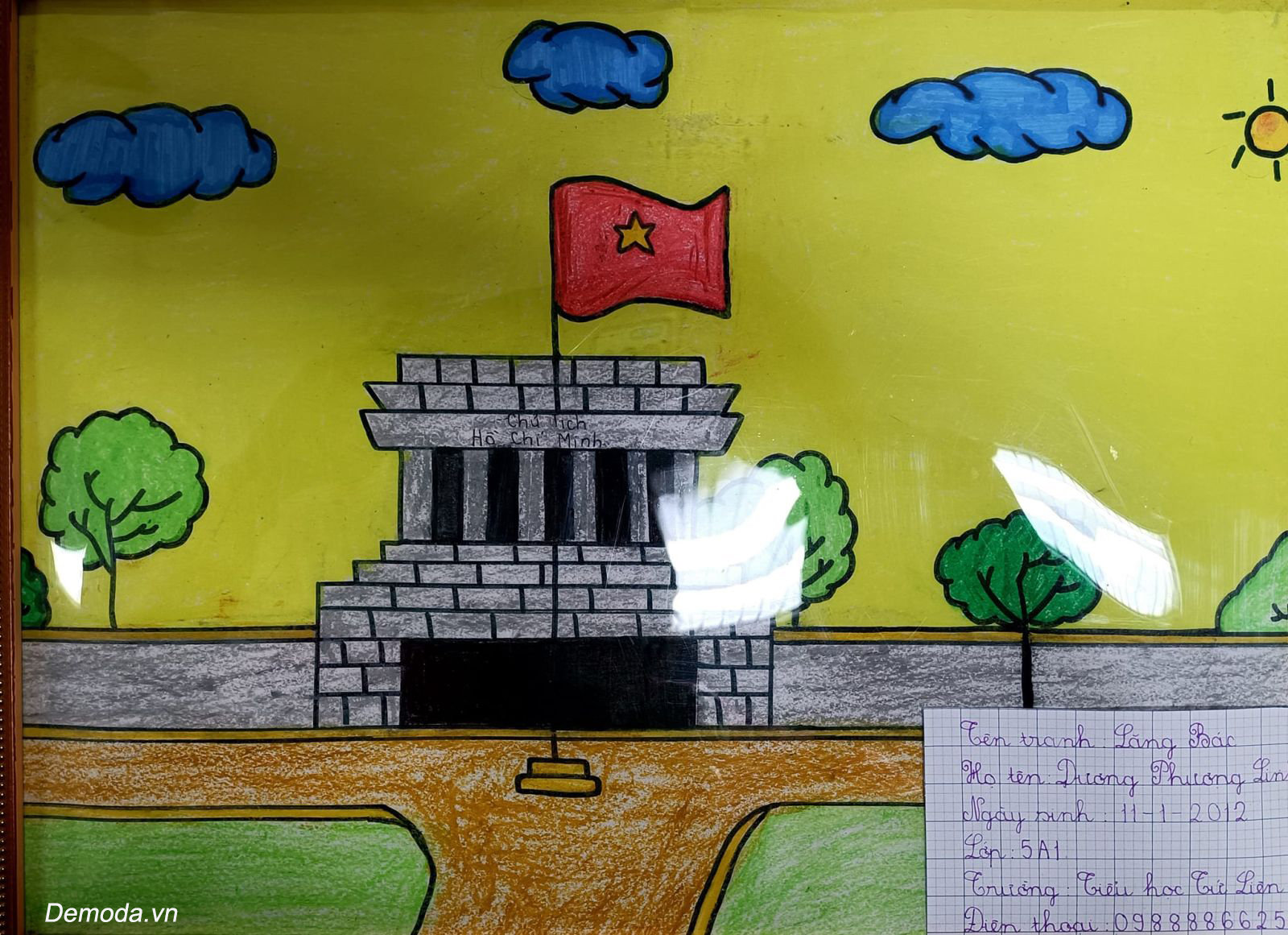 Hoạt động tạo hình: Vẽ Lăng Bác Hồ của các Bé lớp 4 tuổi B1