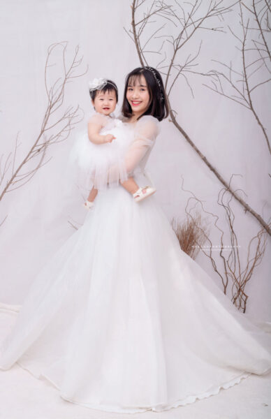 Ảnh về mẹ và bé chụp ảnh nghệ thuật