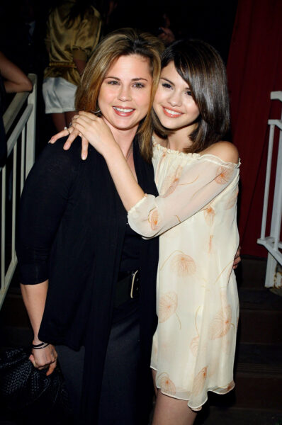 Ảnh về mẹ và con gái