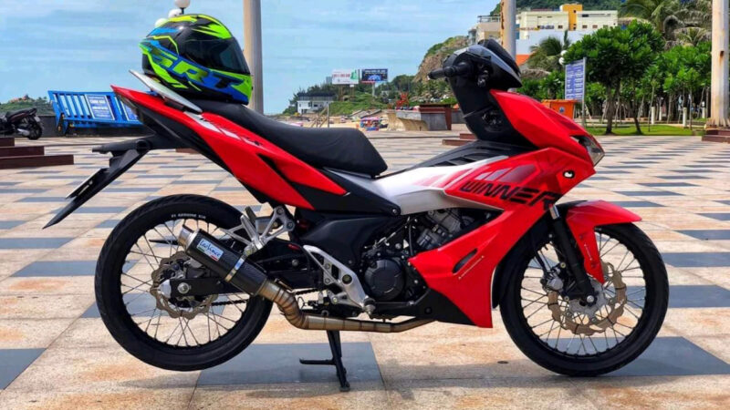 Hình xe Winner X độ kiểng màu đỏ bánh nhỏ