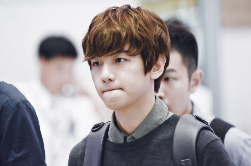 Kiểu tóc nam mặt tròn xoăn nhẹ