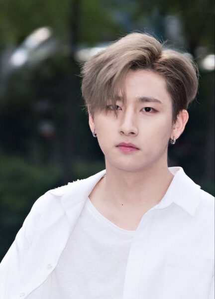 Kiểu tóc uốn layer nam cuốn hút