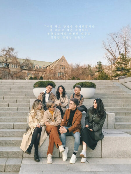 Ảnh nhóm bạn thân nhìn nhau đắm đuối