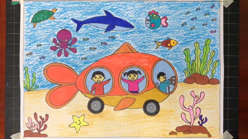 Vẽ tranh ý tưởng trẻ thơ về chiếc ô tô đi dưới đáy đại dương