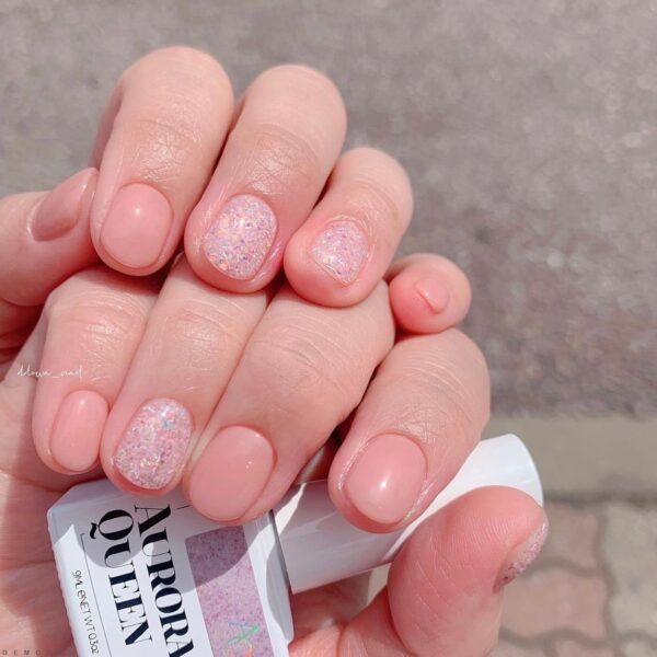 Mẫu nail màu hồng pastel dễ thương