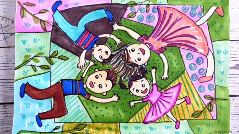 Vẽ tranh chủ đề gia đình hạnh phúc